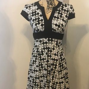 BCBGMAXAZRIA Faux Wrap Cap Sleeve Dress